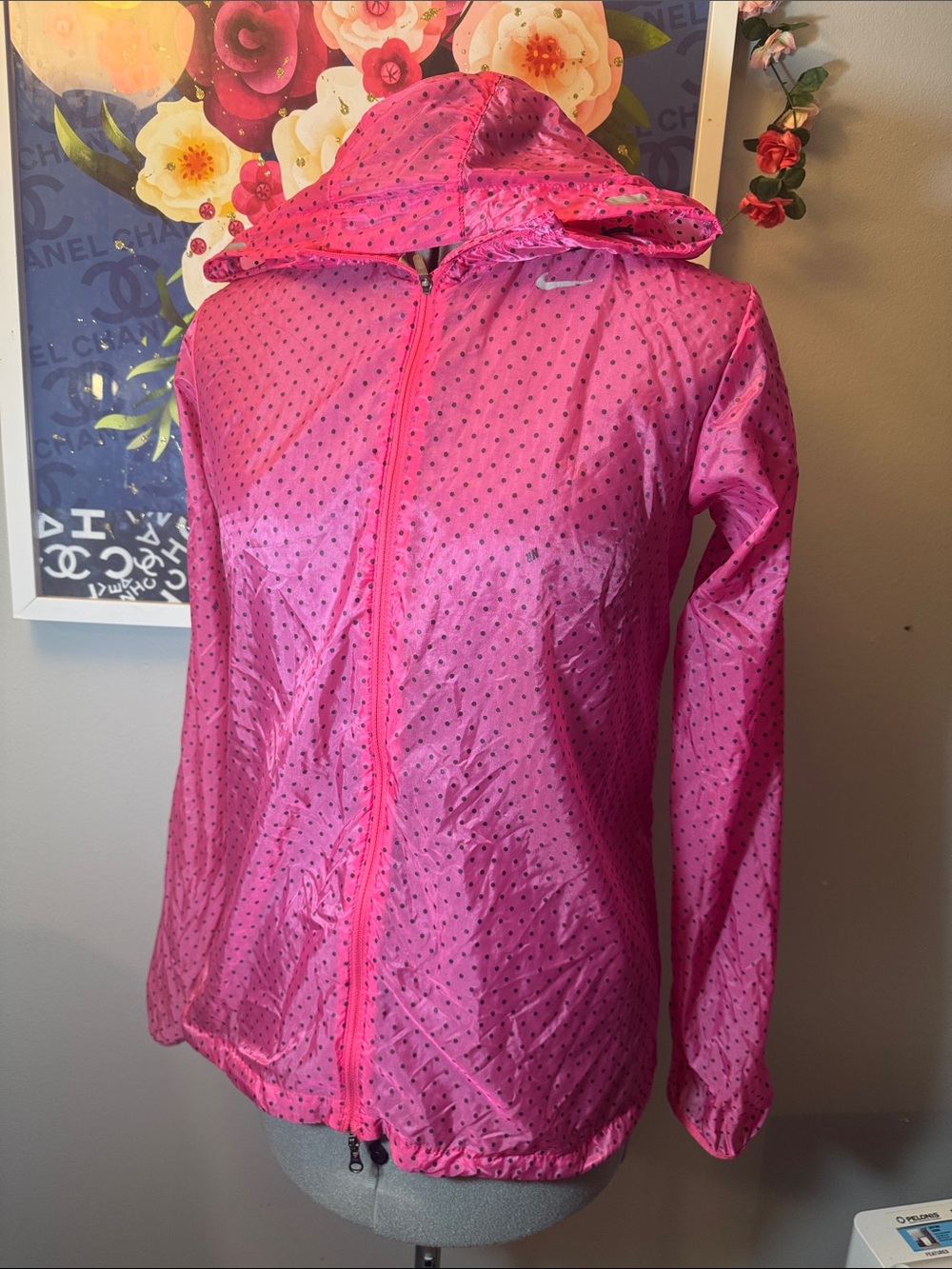 Nike Pink Hooded Rain Jacket with Micro Dot Print